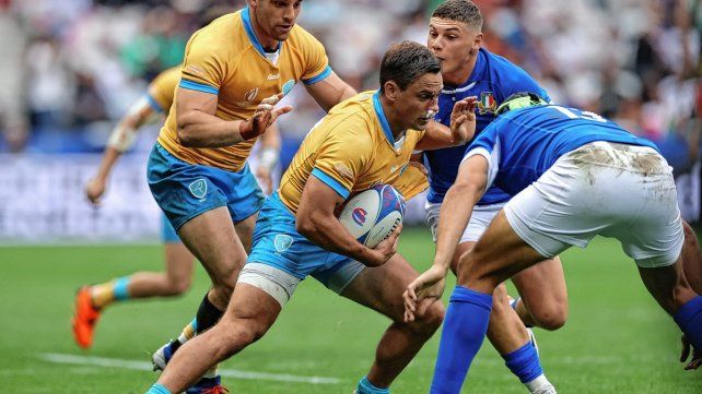 Uruguay no pudo aguantar el ritmo de Italia y perdió 38-17.