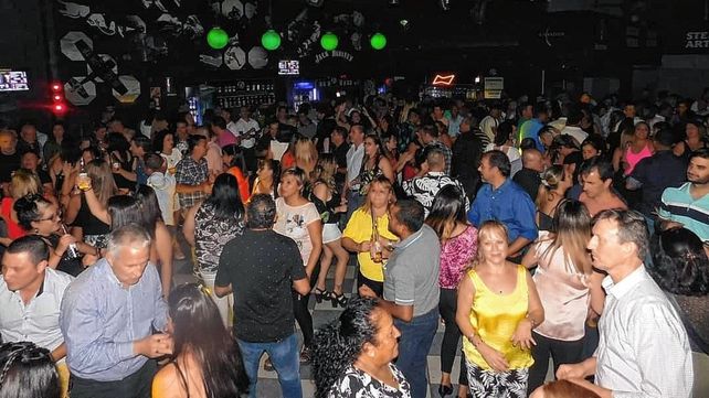 La fiesta Yo viví los 90 tendrá  nueva edición el sábado