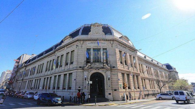 Se presentará el lunes el libro Historia de la Escuela Normal de Paraná (1871-1969) de Laura Graciela Rodríguez y Eva Mara Petitti. Será en el Archivo General