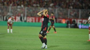 Newells no lo comprará por indisciplina y Unión lo habría sondeado