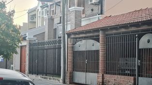 La casa en barrio Guadalupe de donde robaron dólares, pesos y joyas de oro