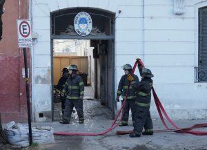La comisaría 5ª amaneció bajo alerta por un incendio en el marco de una supuesta protesta