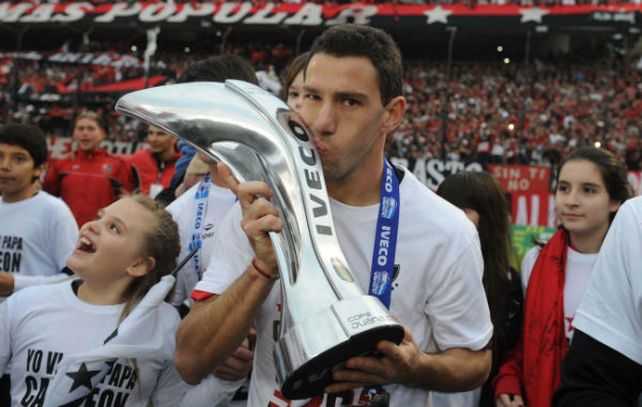 Maxi Rodríguez dijo que los jugadores que volvieron a Newells lo hicieron para darle una mano al club y agregó: Ahora hay que disfrutar todo esto y después ponerse a pensar en la Libertadores.