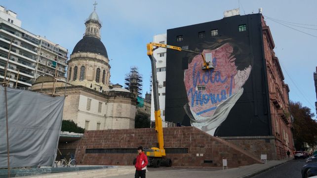 Un Belgrano para el Siglo XXI: Mural de Martín Ron Financiado por Empresas Locales Embellece Pasaje Juramento
