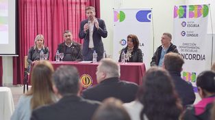 El CGE presentó la libreta digital para todos los niveles