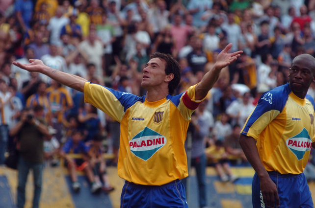 El Kily González hizo el primer gol de Central ante Godoy Cruz.
