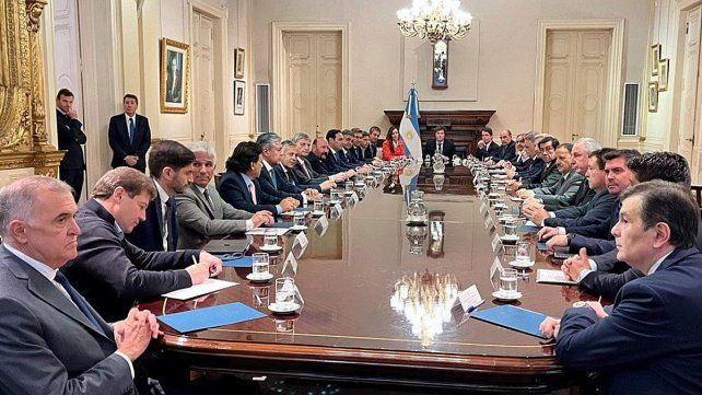 En la primera reunión de los Gobernadores con Javier Milei