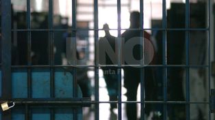 Santa Fe no pagará los sueldos ni las vacaciones a sus presos