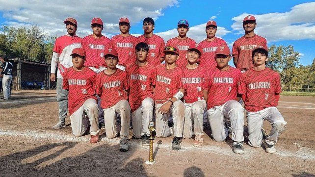 Los chicos de Talleres campeones en Mendoza.