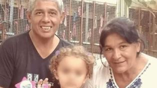 Las víctimas del triple crimen: Graciela Holsbak, su pareja Raúl Bravo y su nieta Alma de 5 años.