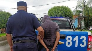 Robó una moto y se enojó con la Policía porque lo allanó&nbsp;