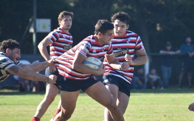 Bautista Galassi un jugador importante en el equipo de Santa Fe Rugby.