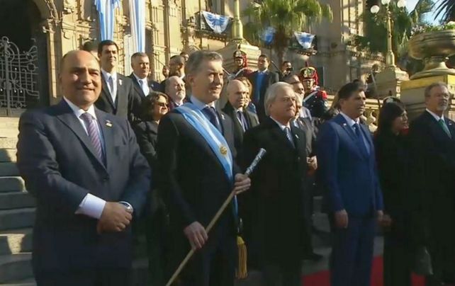 Día soleado en Tucumán para la celebración del Bicentenario.