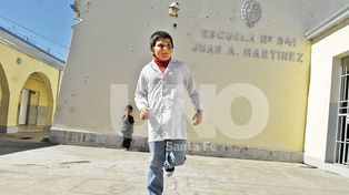La escuela del barrio: más de siete décadas