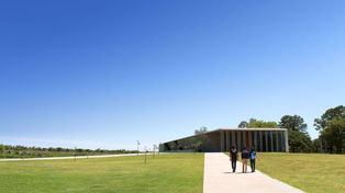 En un nuevo aniversario de la Democracia, se inaugura el Parque de la Constitución