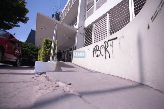 La rampa de Tribunales está rota. Foto UNO Juan Ignacio Pereira.&nbsp;