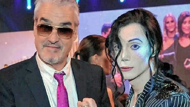 Confundieron a un imitador de Michael Jackson con Felipe Pettinato y lo golpearon
