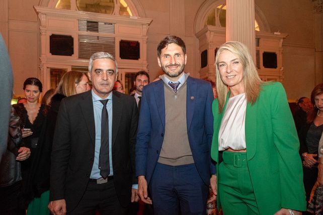 Franco Bartolacci, Maximiliano Pullaro y María Eugenia Schmuck  