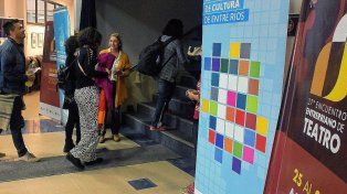 Teatro: Convocan a elencos para el Encuentro Entrerriano