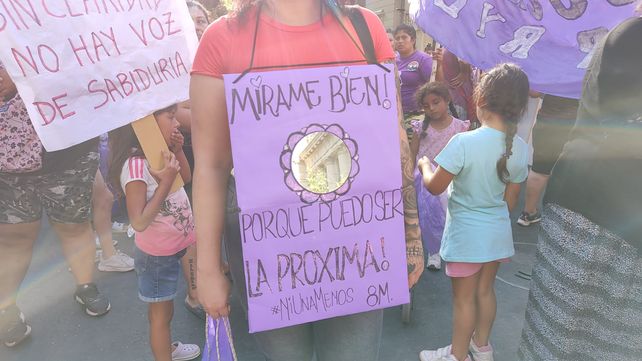 8M: Rosario marchó en otro día de lucha por la igualdad género