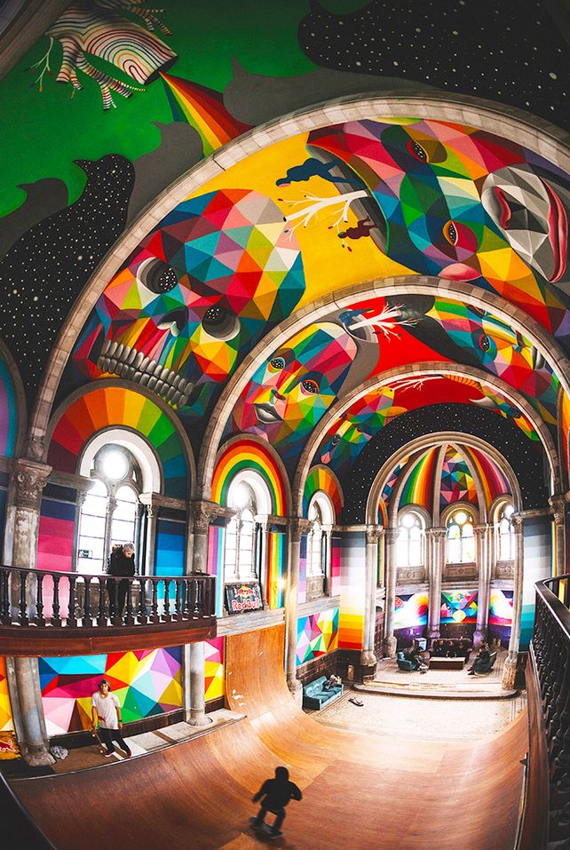 Convirtieron una iglesia de más de 100 años en un colorido skate park