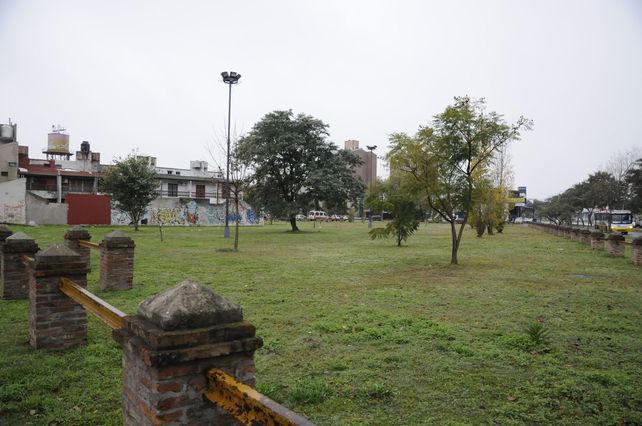 Piden debatir el destino de los terrenos nacionales en Candioti Sud