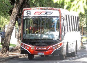 Conflicto en puerta: UTA Santa Fe se declaró en alerta por salarios y reclama el mismo aumento acordado para los choferes del AMBA
