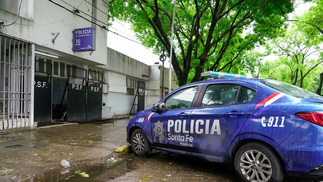 Masiva fuga de presos de la comisaría 16
