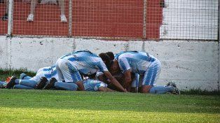 Belgrano aseguró el pase a semis al igualar 1 a 1 ante Atlético Paraná.