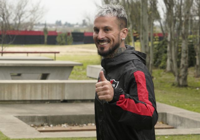Darío Benedetto ya es parte del paisaje de Newells: No le erré en estar acá