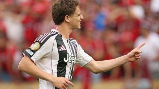 Juventus goleó 4-1 al Wydad y se clasificó a los octavos de final.