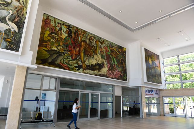 Imponente. El mural del Pintor de las Islas