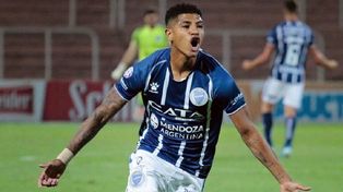 Cartagena viene de jugar en Godoy Cruz y hoy está en la selección.