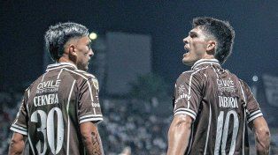 Platense se impuso de local.