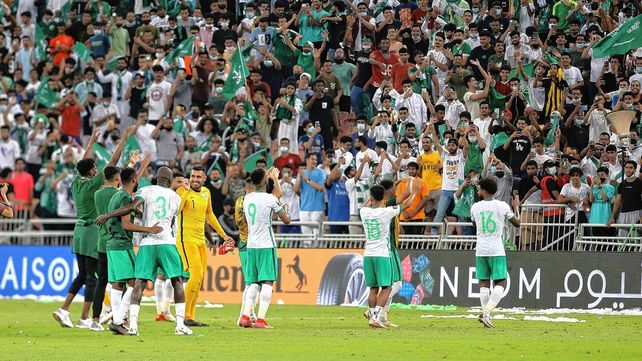 Eliminatorias: Arabia Saudita e Irán lideran sus grupos