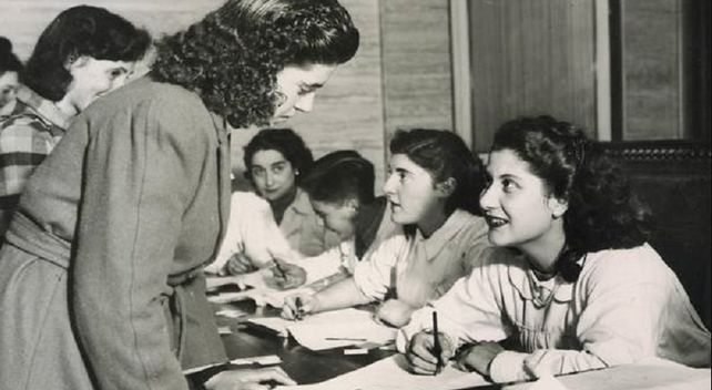 El voto femenino llevó décadas de lucha y organización de movimientos mujeres en la Argentina