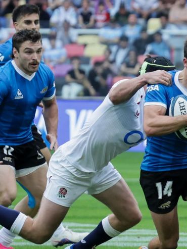 Los Pumas jugaron con la camiseta de la selección del 86 pero perdieron con Inglaterra en polémico final