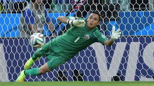 San Lorenzo busca arquero y Keylor Navas aparece como opción