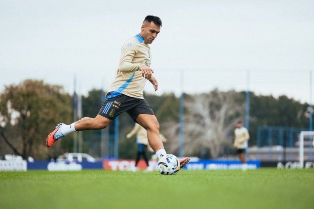 Lautaro Martínez no estuvo en la última fecha Fifa con la selección argentina por una distensión.