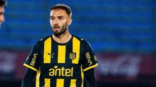 La insólita situación que vive Germán Pezzella en Peñarol