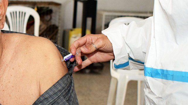 Entre Ríos abre la vacunación con vacuna antigripal para mayores de 65 y personas de entre 2 y 64 años con factores de riesgo