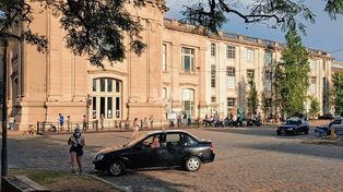 Largas filas a la espera de un hisopado en la ciudad de Santa Fe&nbsp;