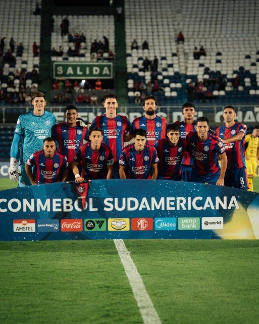 La formación inicial de San Lorenzo en Paraguay. Ahora se le viene Newells.