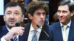 Los candidatos para presidir la Comisión Bicameral de Fiscalización de Organismos y Actividades de Inteligencia: Edgardo Kueider, Martín Lousteau y Martín Göerling.