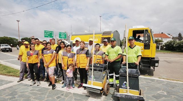 Operativo especial de limpieza en costanera