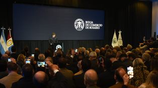 Javier Milei durante su discurso en el marco del 140º aniversario de la Bolsa de Comercio de Rosario.
