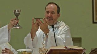 El padre Diego Rausch se va de Santa Teresita: el arzobispo lo traslada a La Paz