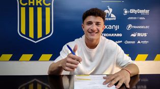 Central firmó un nuevo contrato con Ovando, una de las nuevas joyas del fútbol argentino