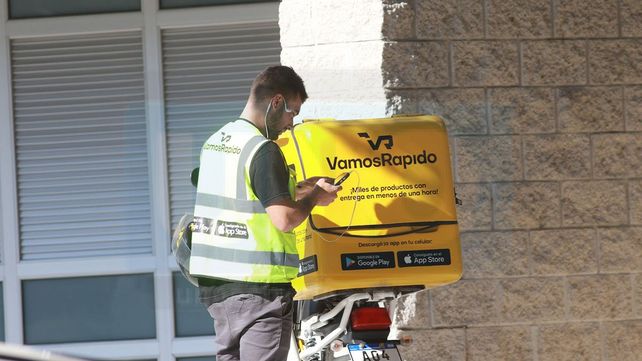 se puso a disposición de los cadetes y repartidores el sistema online de Protección Integral para personas que realizan actividad de delivery y reparto.