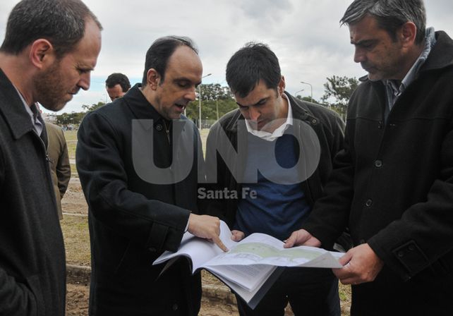 La intención es apoyar el proyecto del aeropuerto entre Santa Fe y Paraná